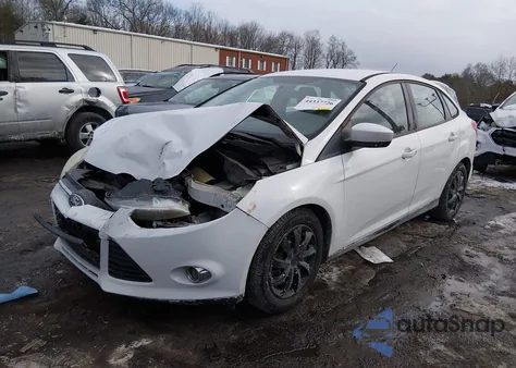 2012 Ford Focus Se z USA, uszkodzony, nr VIN 1FAHP3F27CL344152